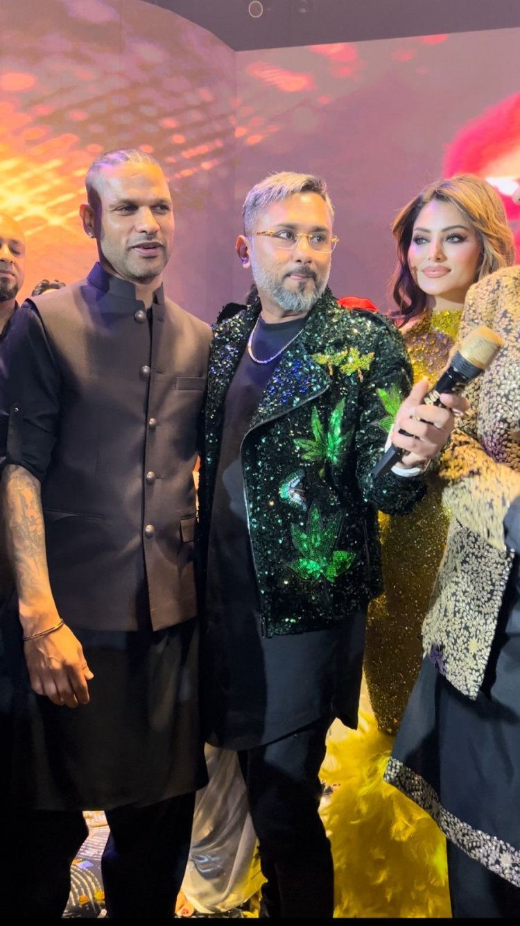 Urvashi Rautela being called ‘Soni kudi’ by Yo Yo Honey Singh in front of Shikhar Dhawan at a recent Diwali bash, video goes viral